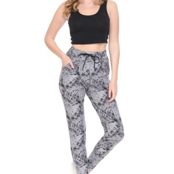 LOVEIT Full Size Printed Drawstring Waist Leggings - Picture 4 of 5